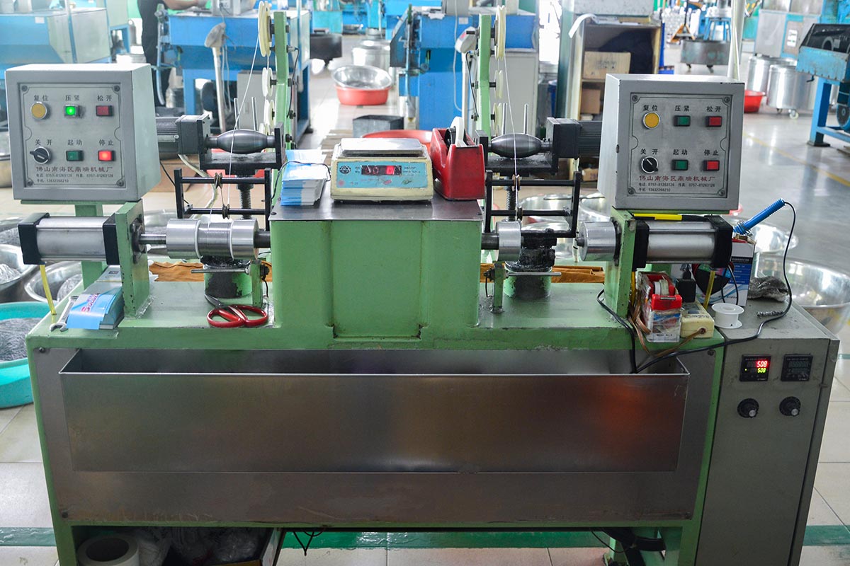 卷線機(jī).jpg 卷線機(jī).jpg